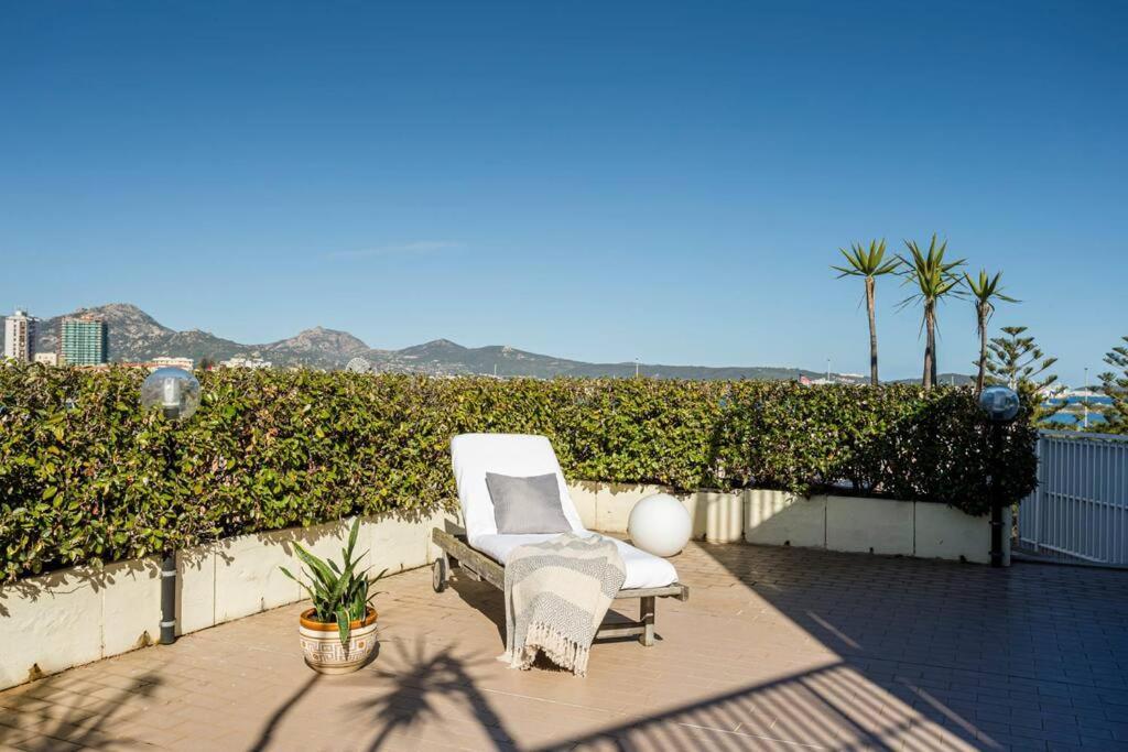 Sunny Rooftop Loft With Gorgeous Views Of Olbia Esterno foto