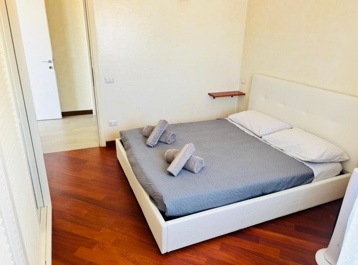 Sunny Rooftop Loft With Gorgeous Views Of Olbia Esterno foto